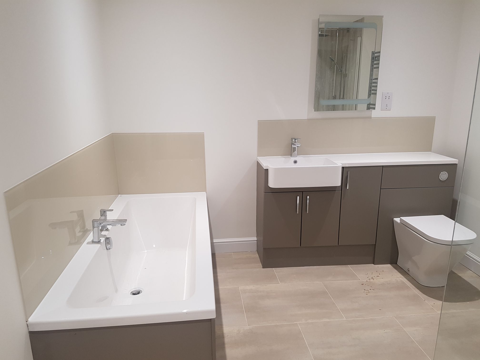 bathroom sink tiled splashback