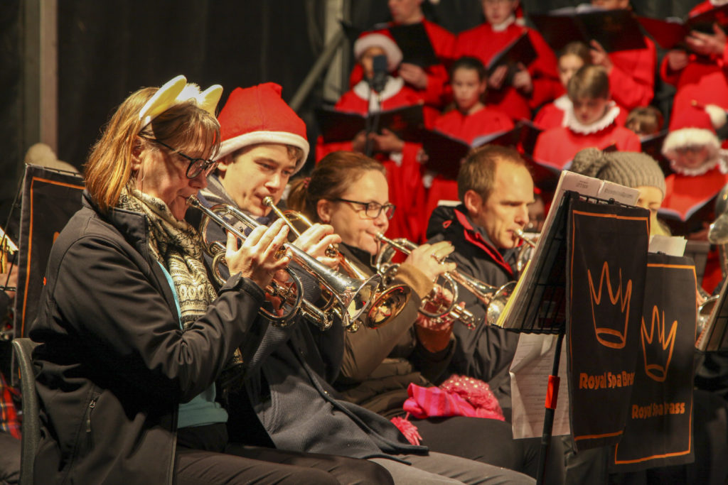 Warwick-castle-carols