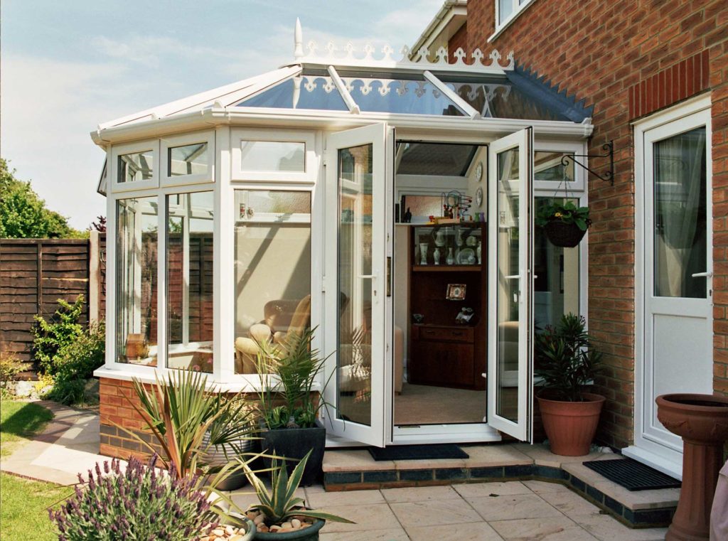 Replacement Conservatory Roofs installers Royal Leamington Spa