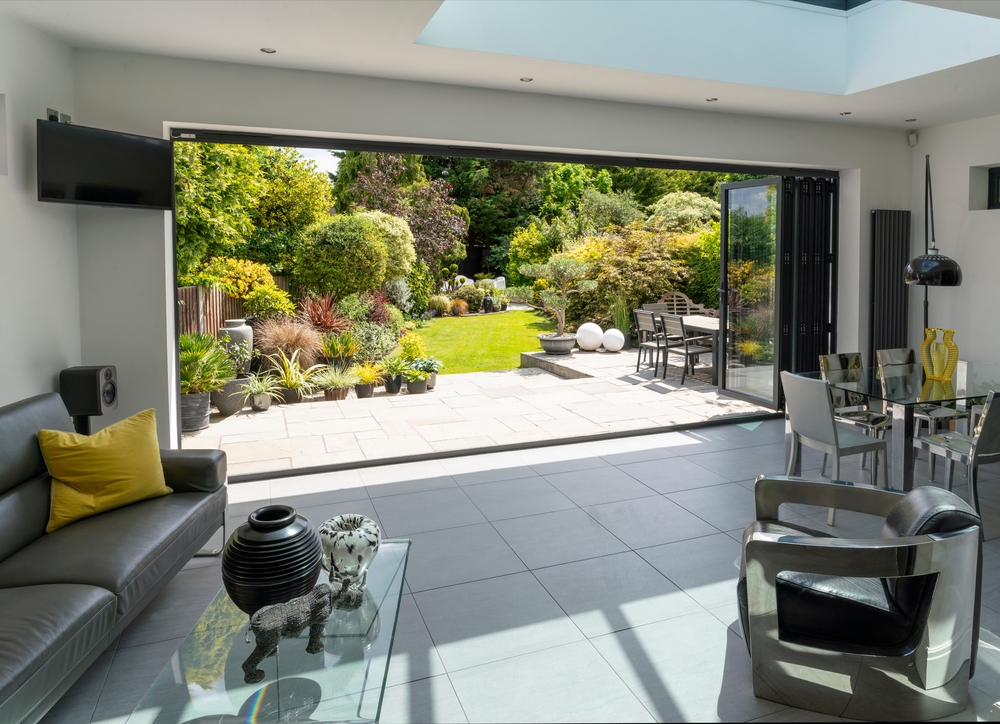 aluminium bifold door installers solihull