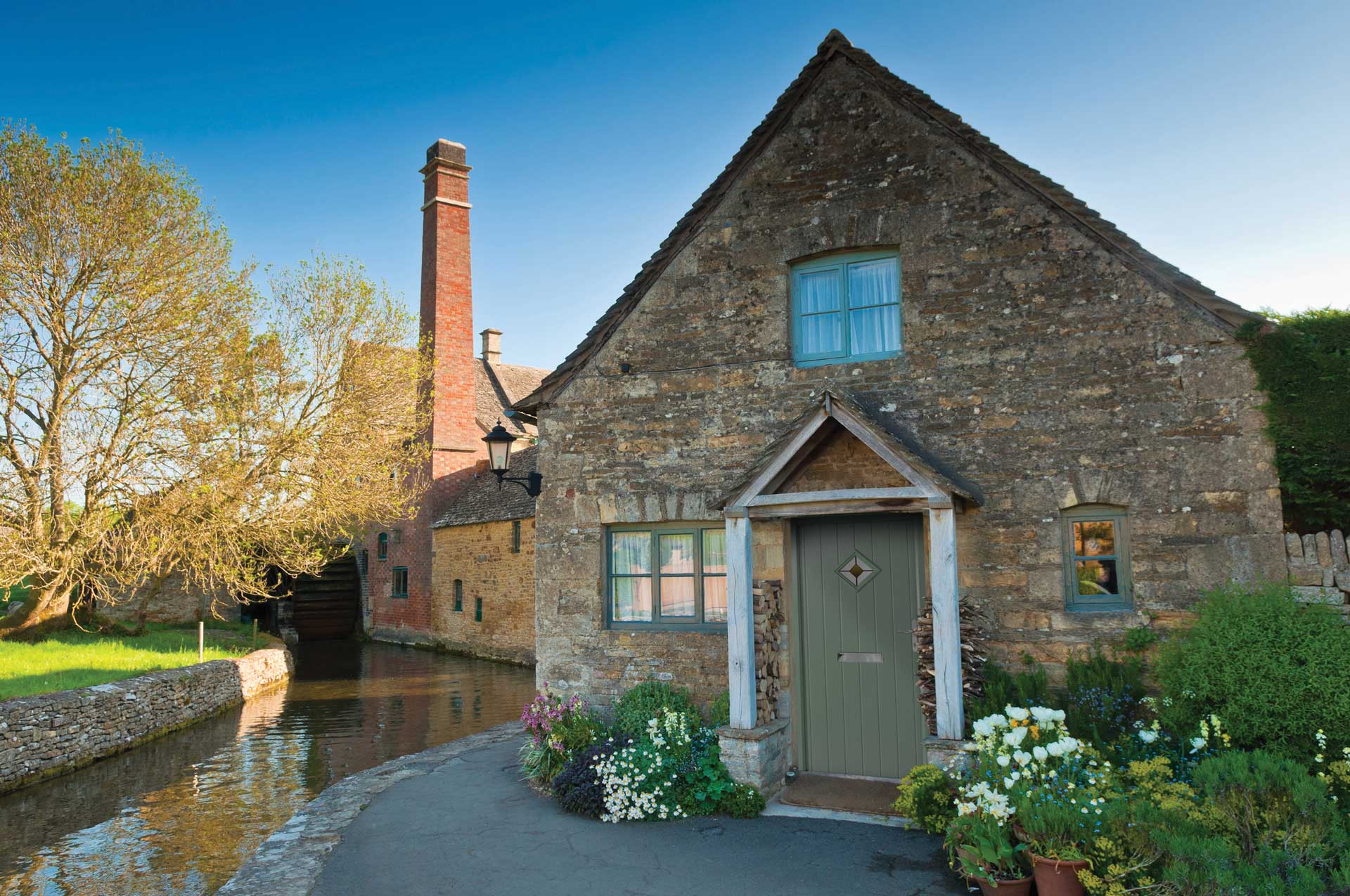 Best Security Features for Modern Windows and Doors